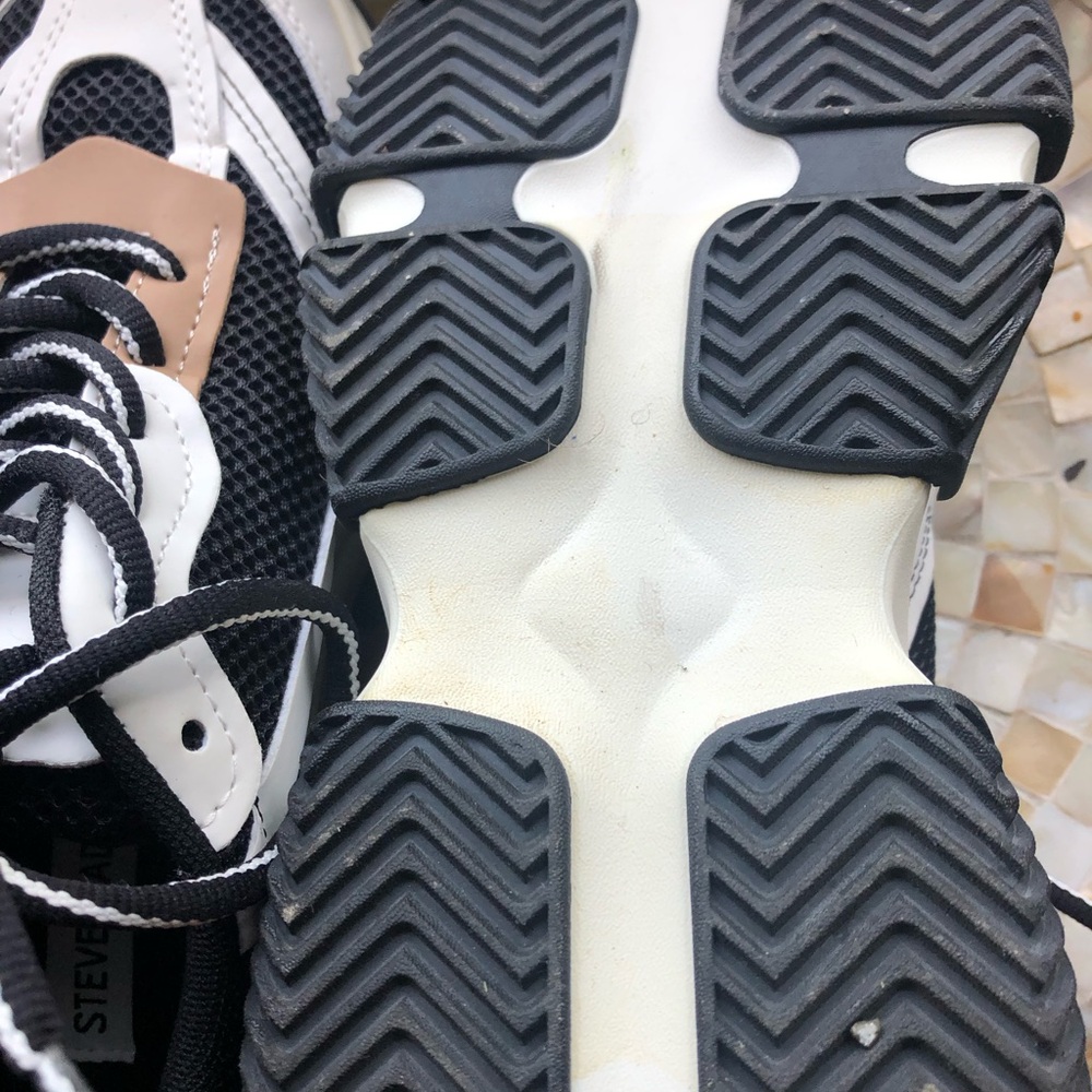Steve Madden Black, White, and Tan Sneakers - Picture 3 of 3